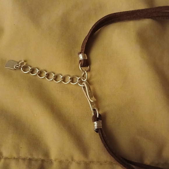RLM Suede and Silver Necklace - Picture 4 of 4